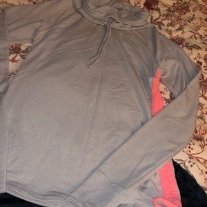 Vintage 1990s blue with pink stripes sweatshirt